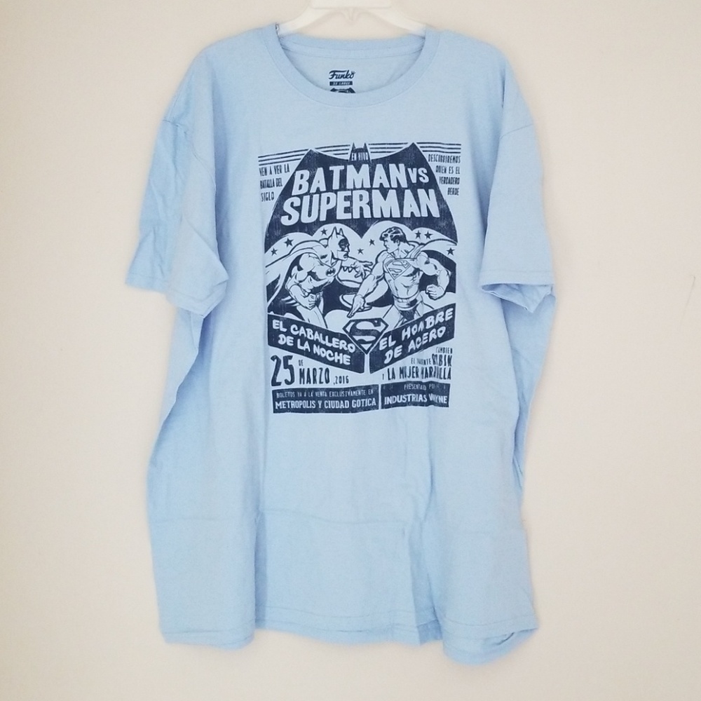 Funko batman vs superman tee